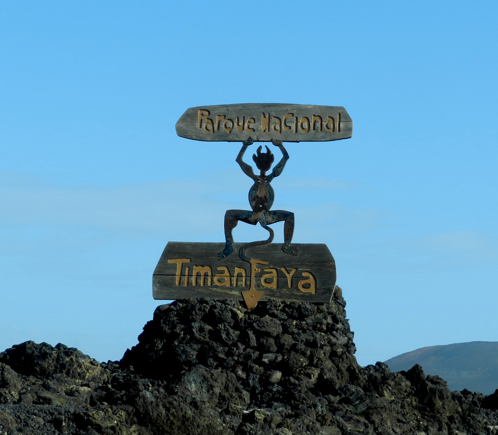 statue-parc de timanfaya